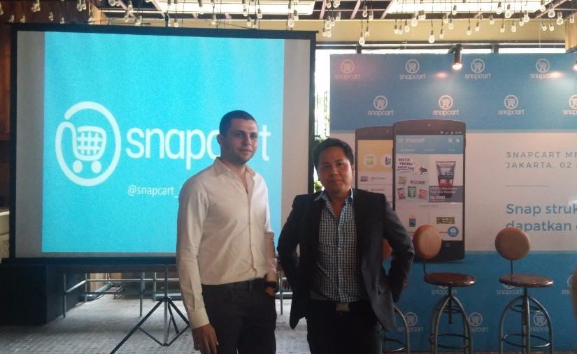 CTO Snapcart Laith Abu Rakty (kiri) dan CEO Snapcart Reynazran Royono (kanan) dalam acara peluncuran Snapcart di Jakarta / DailySocial