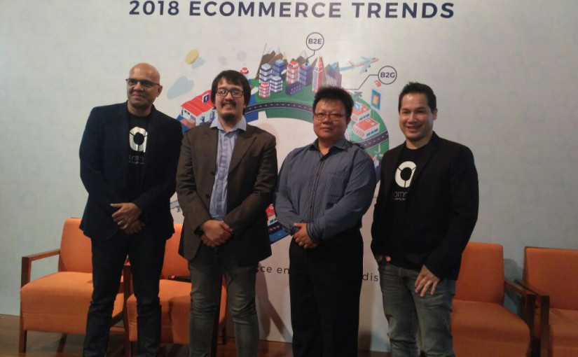 Co-Founder & Group CEO aCommerce Paul Srivorakul, Patrick Vaz CEO aCommerce Indonesia saat acara temu media / DailySocial