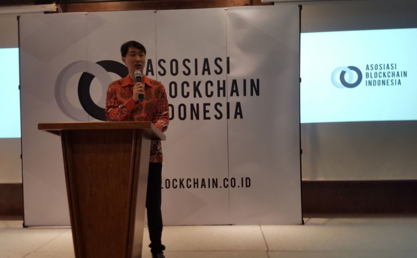 Ketua Umum Asosiasi Blockchain Indonesia, Oscar Darmawan / DailySocial