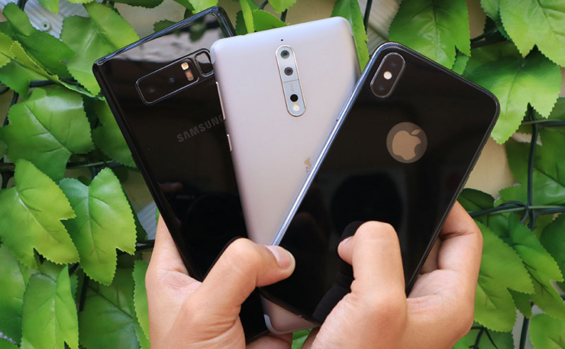 smartphone-duApple iPhone X vs. Samsung Galaxy Note 8 vs. Nokia 8al-camera