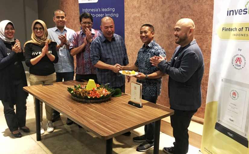 CEO Investree Adrian Gunadi dan jajaran manajemen Investree / Investree