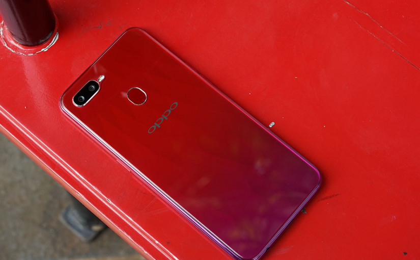 Smartphone OPPO F9