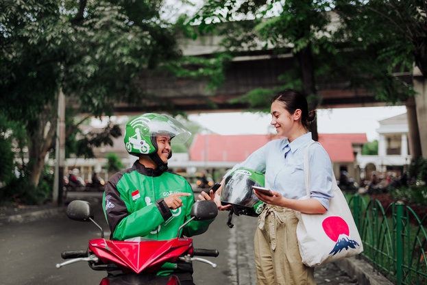 Go-Life mengumumkan kehadiran Go-Pay untuk mempermudah pembayaran layanan Go-Clean, Go-Auto, Go-Glam, dan Go-Fix