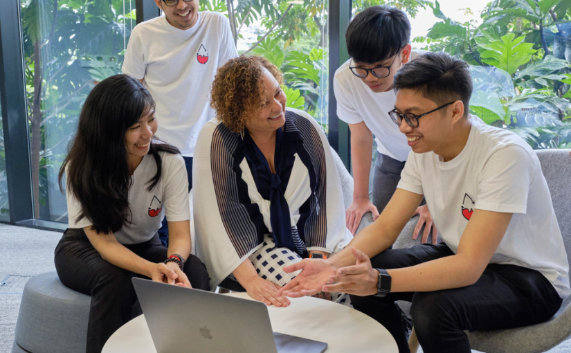 Apple akan membangun Apple Developer Academy kedua di Indonesia, yang berlokasi di Surabaya, setelah sebelumnya membangun pilot project di BSD