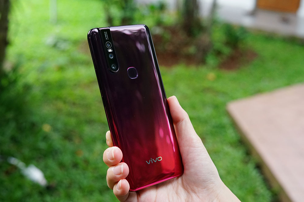 Review-Vivo-V15