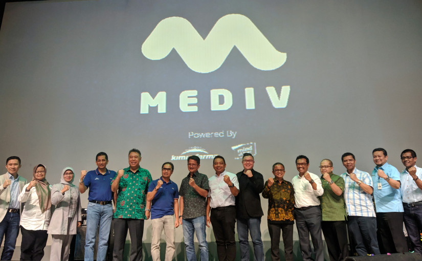 Kimia Farma merilis dua produk digital, yakni Mediv Screen yang menyasar konsumen untuk berbelanja alat kesehatan dan aplikasi Mediv untuk layanan reseller