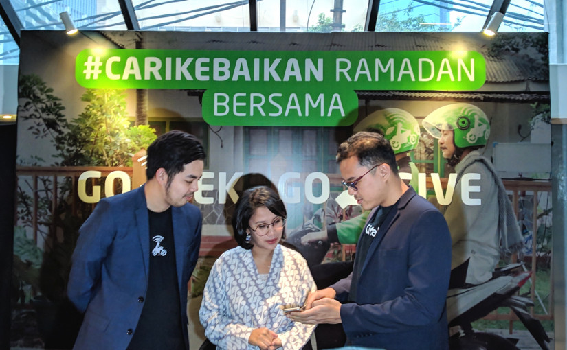 Gojek meresmikan layanan donasi online Go-Give, hasil kerja sama dengan platform penggalangan dana Kitabisa yang sudah dimulai sejak November 2018