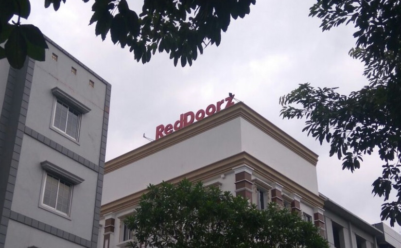 RedDoorz secara total mengantongi 630 miliar Rupiah, putaran Seri B dipimpin VC Tiongkok Qiming Venture Partners. MNC Group menjadi salah satu investor baru