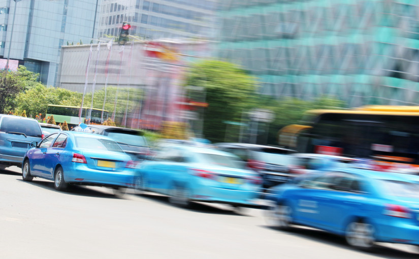 Gojek Beli Saham Blue Bird