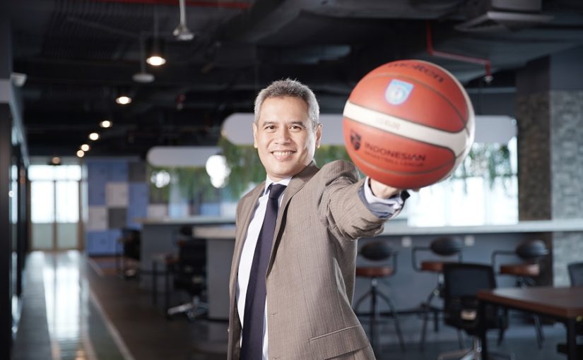 Eddi Danusputro is known as a venture capitalist, company builder, part-time lecturer, and basketball enthusiast