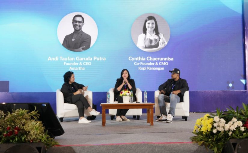 Co-Founder & CMO Kopi Kenangan Cynthia Chaerunnisa dan Founder & CEO Amartha Andi Taufan Garuda Putra