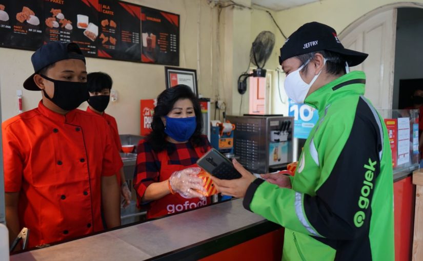 Gojek menyebut nilai transaksi GoFood Indonesia dan Vietnam berhasil tumbuh lebih dari dua kali lipat, lebih tinggi dari rata-rata industri pesan-antar makanan di Asia Tenggara sepanjang 2022